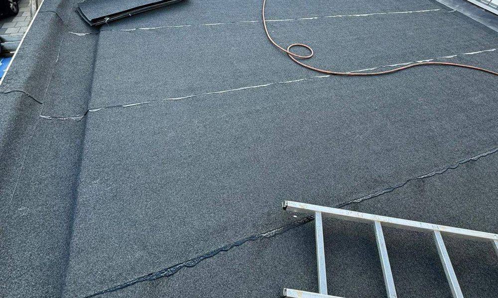 Bitumen Dak Heteren